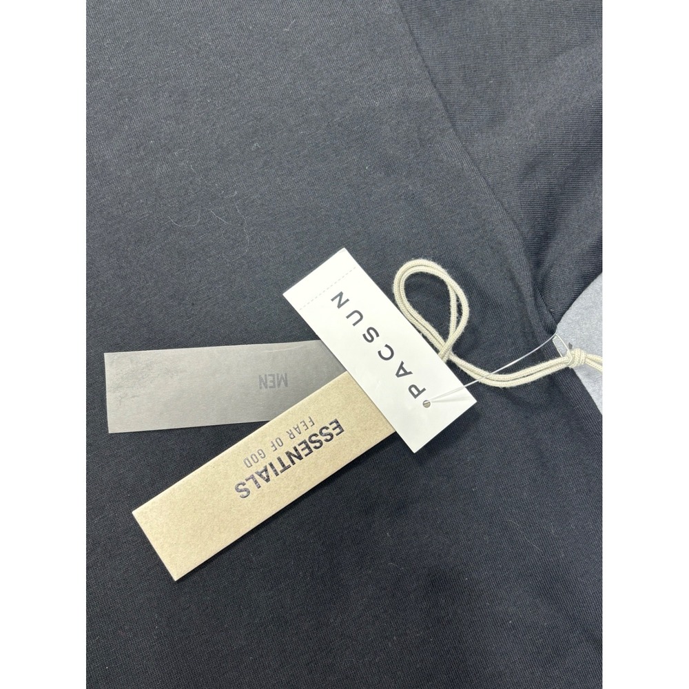 Fear of God Essentials Mens M‎ TShirt Black Crew Neck Short Sleeve Cotton New - Picture 9 of 15